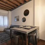 Squero Aptm By Welchome *