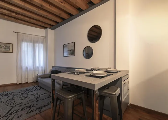 Squero Aptm By Welchome *